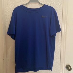 Nike dry fit size L